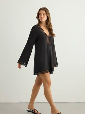 The Hartloom Positano Black Crochet-Trim Tunic Dress, Long Sleeve, V-Neck, S/M
